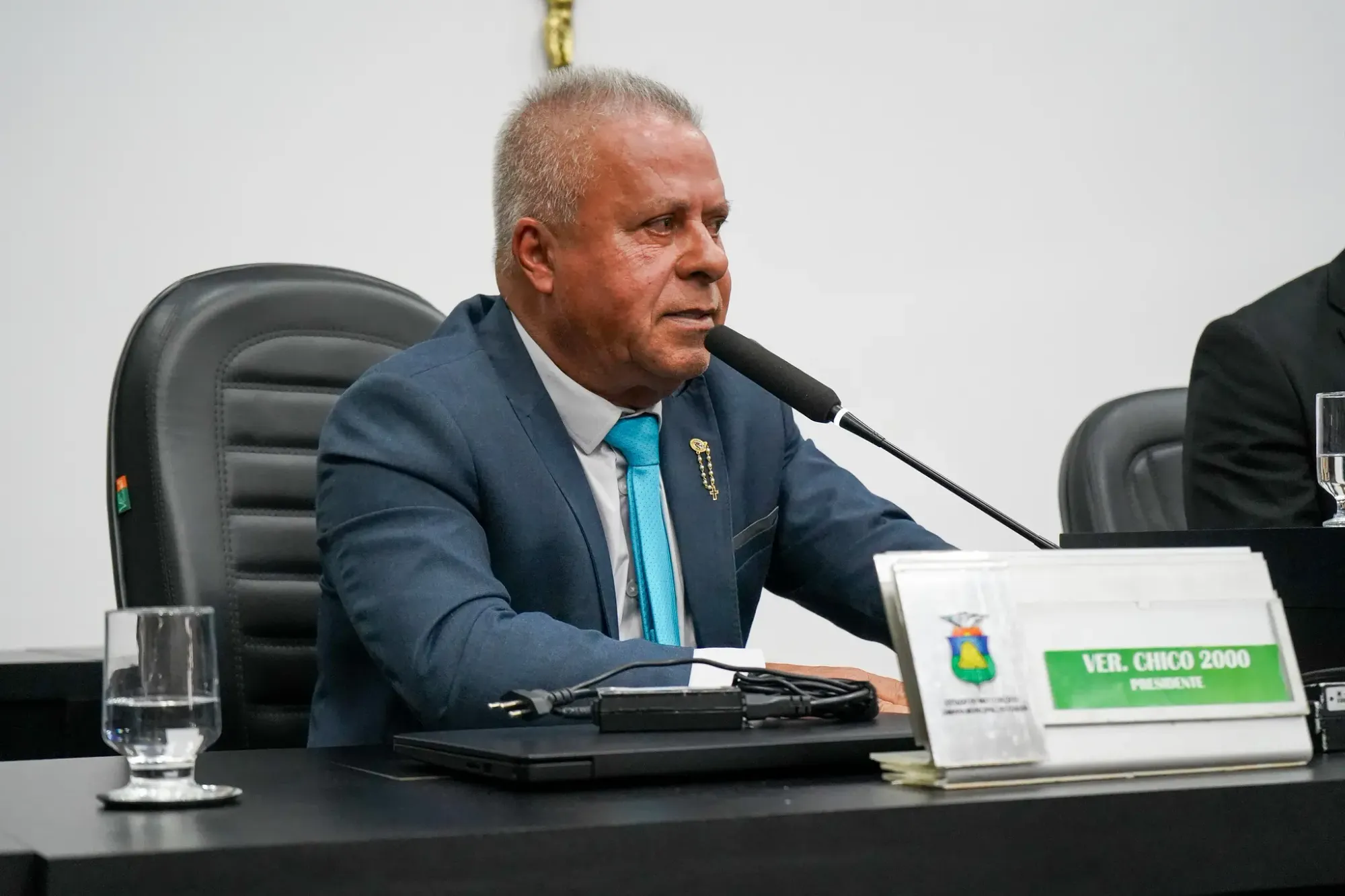 Câmara de Cuiabá concede título de mérito a Bolsonaro por atuação na pandemia