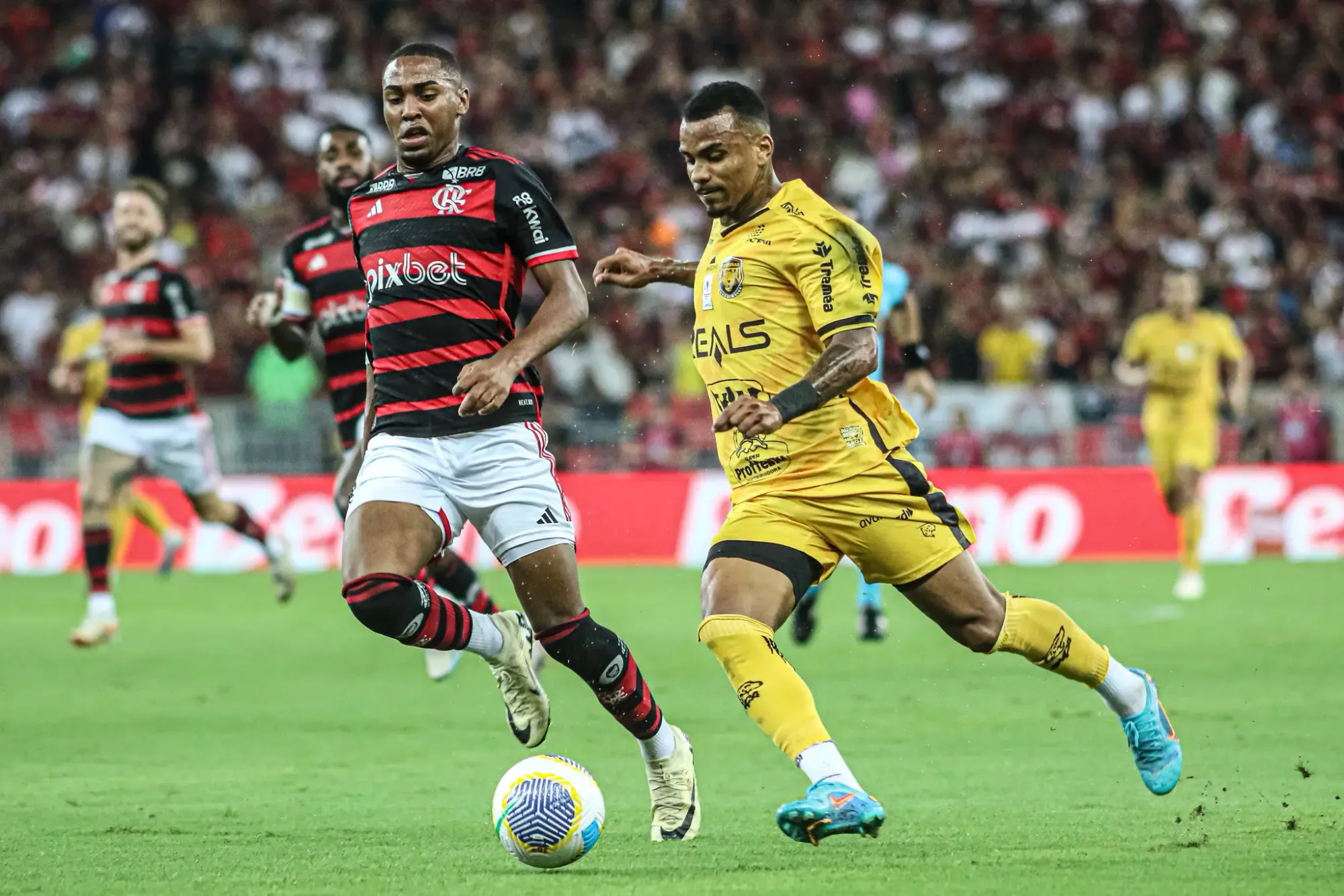 Flamengo derrota Amazonas e avança na Copa do Brasil apesar de atuação irregular